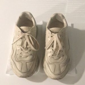 Gucci Rhyton Sneakers